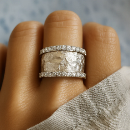 ANILLO DE CIRCONITA BAÑADO EN PLATA VINTAGE
